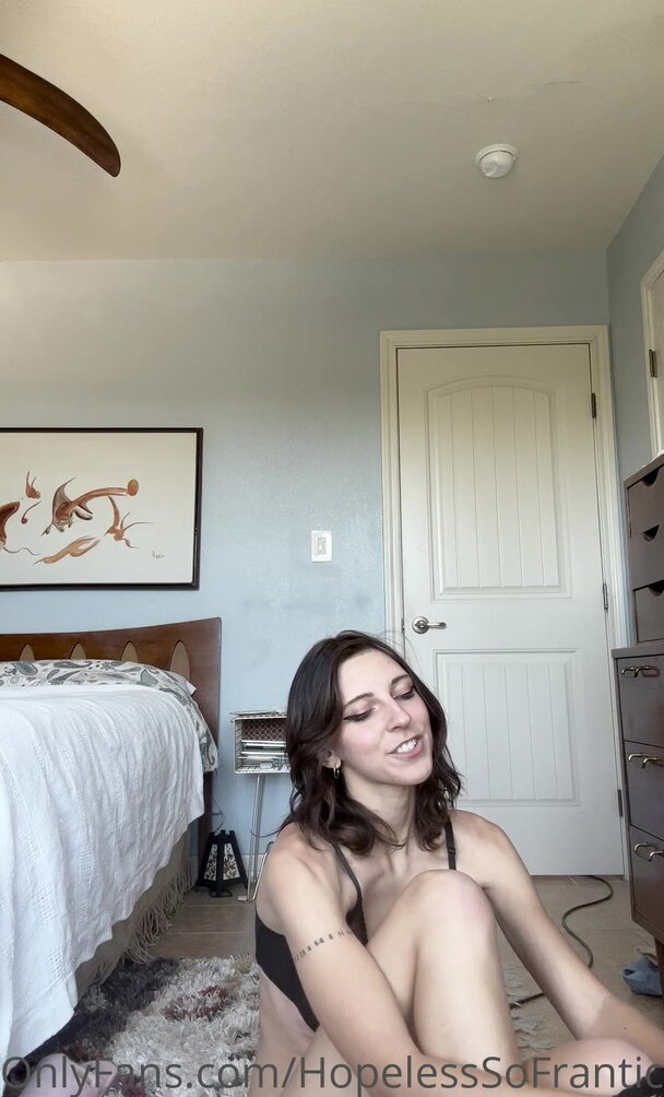 hopelesssofrantic gallery photo #1064