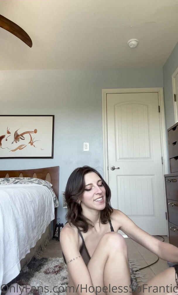 hopelesssofrantic gallery photo #1065