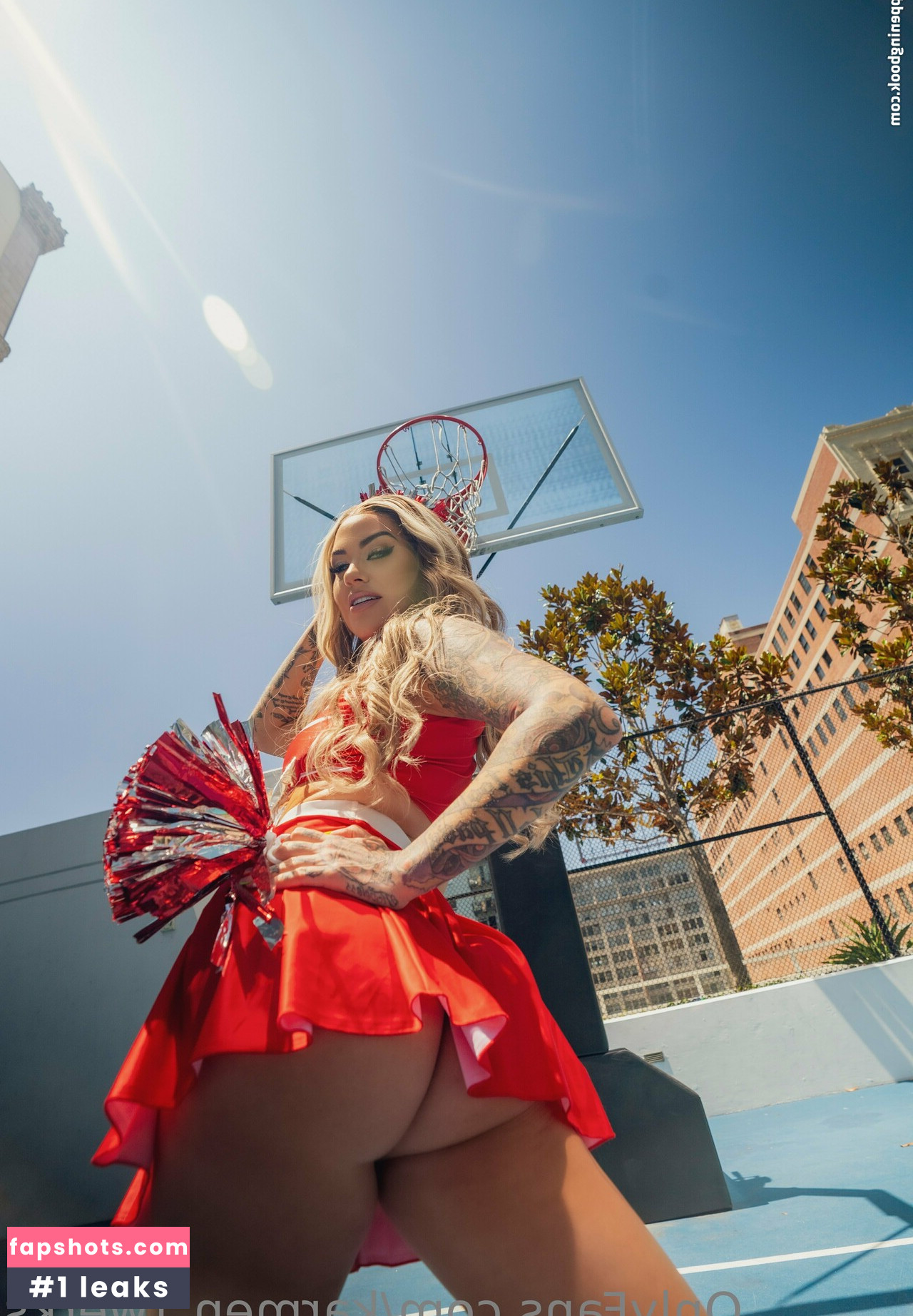 horniest_mom gallery photo #20