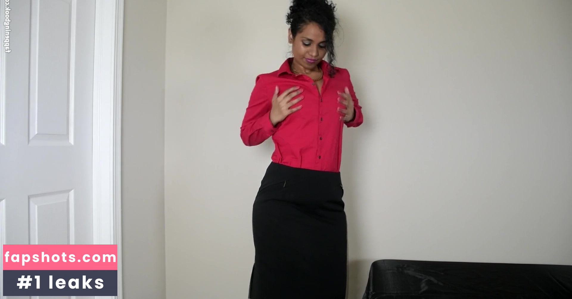 Horny Lily Nude Leaks OnlyFans Photos #28 - LeakJerk