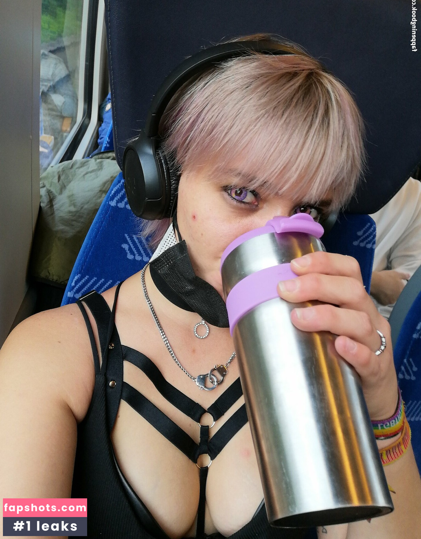 hornychen95 gallery photo #6