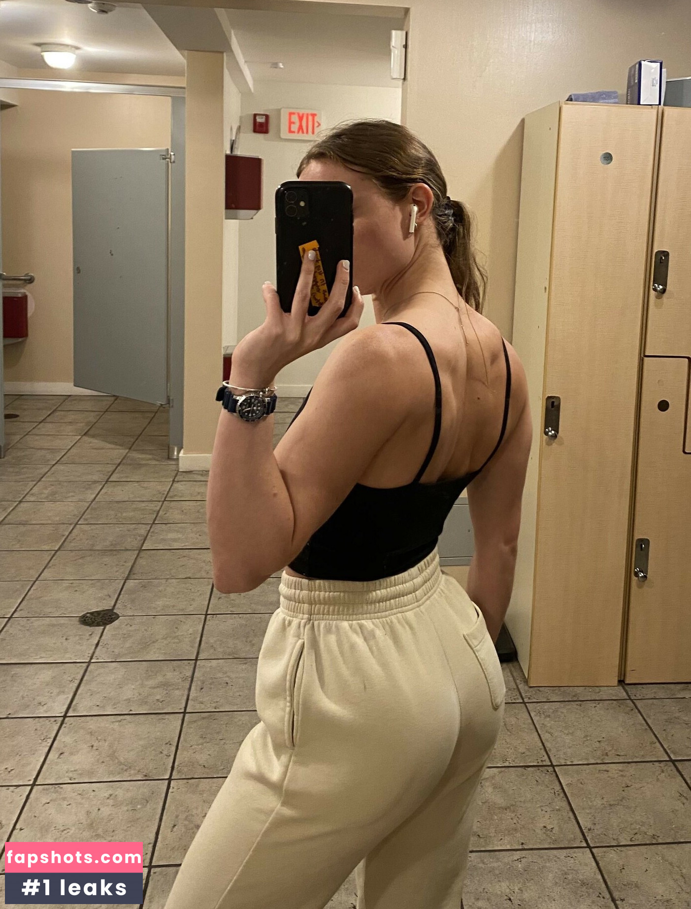 Hornyhamburglar gallery photo #12