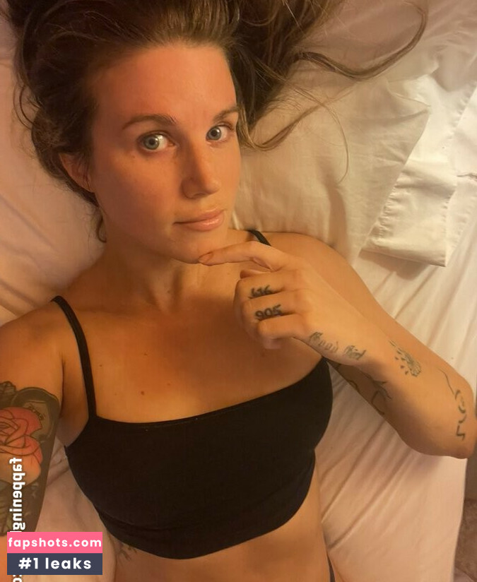 Horsegirldotjpeg gallery photo #19