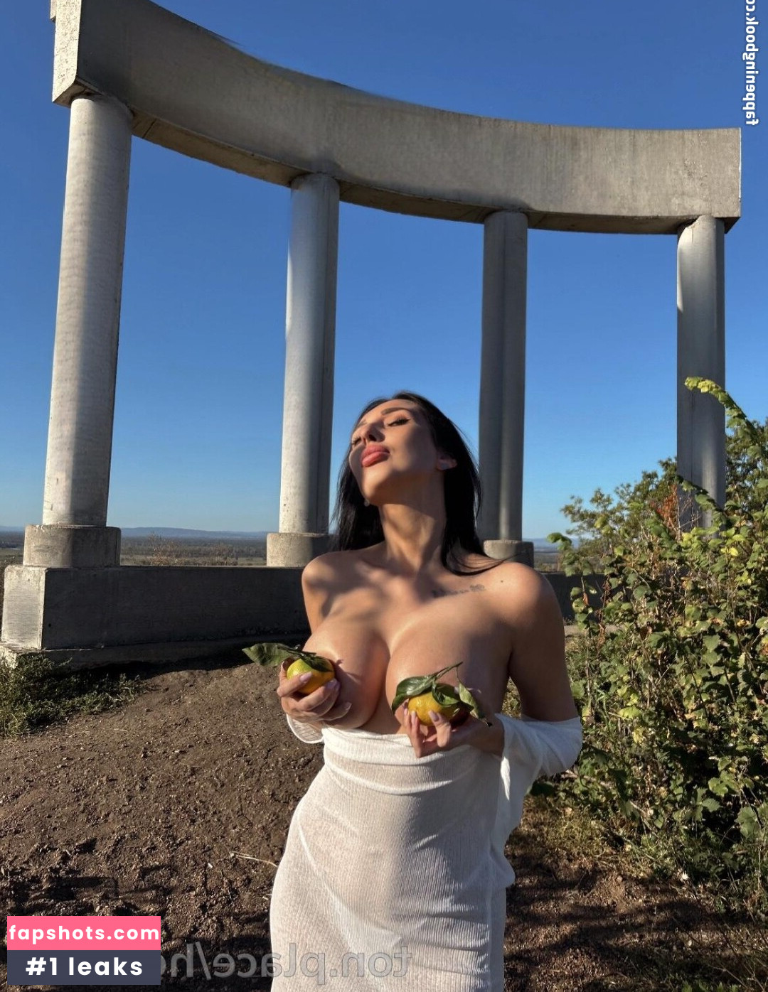 Hot Buns Nude Leaks OnlyFans Photos #14 - LeakJerk