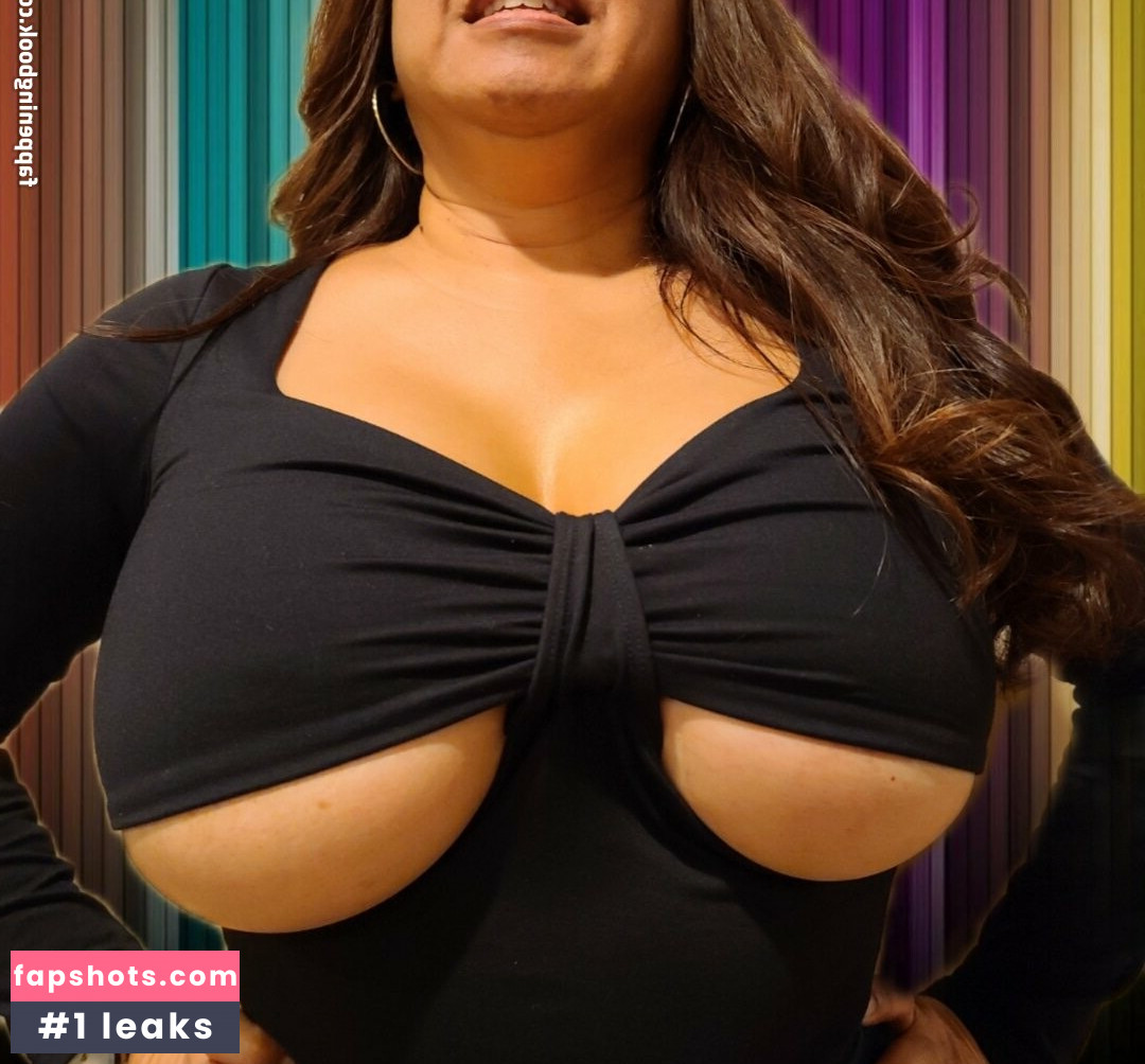 Hot Jade gallery photo #44