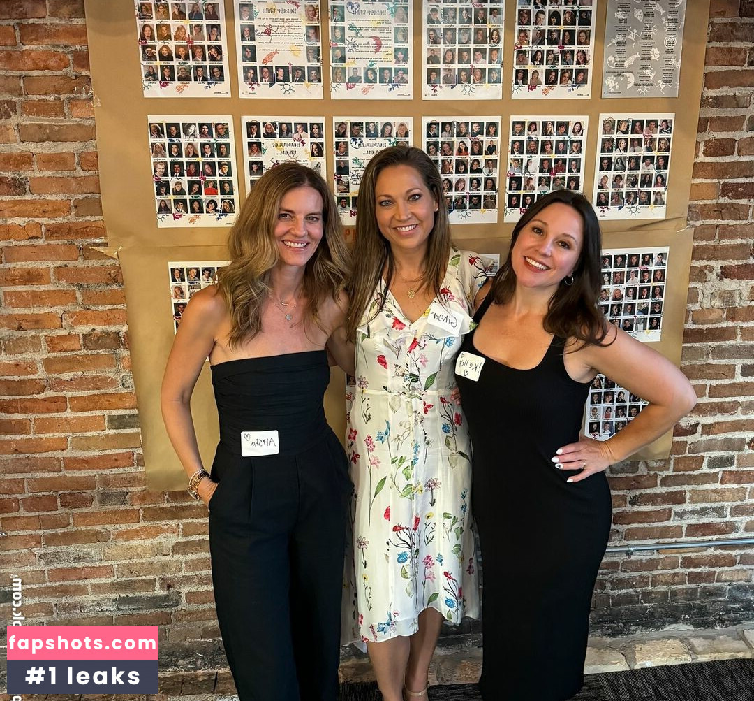 Hot News Weather Babes gallery photo #14