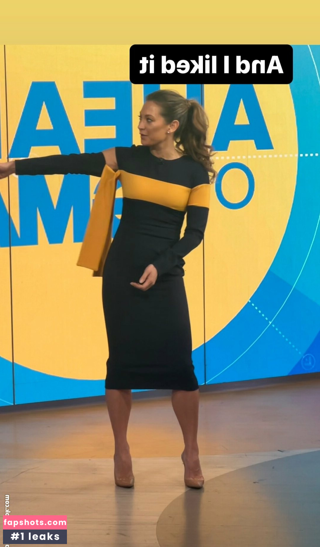 Hot News Weather Babes gallery photo #28