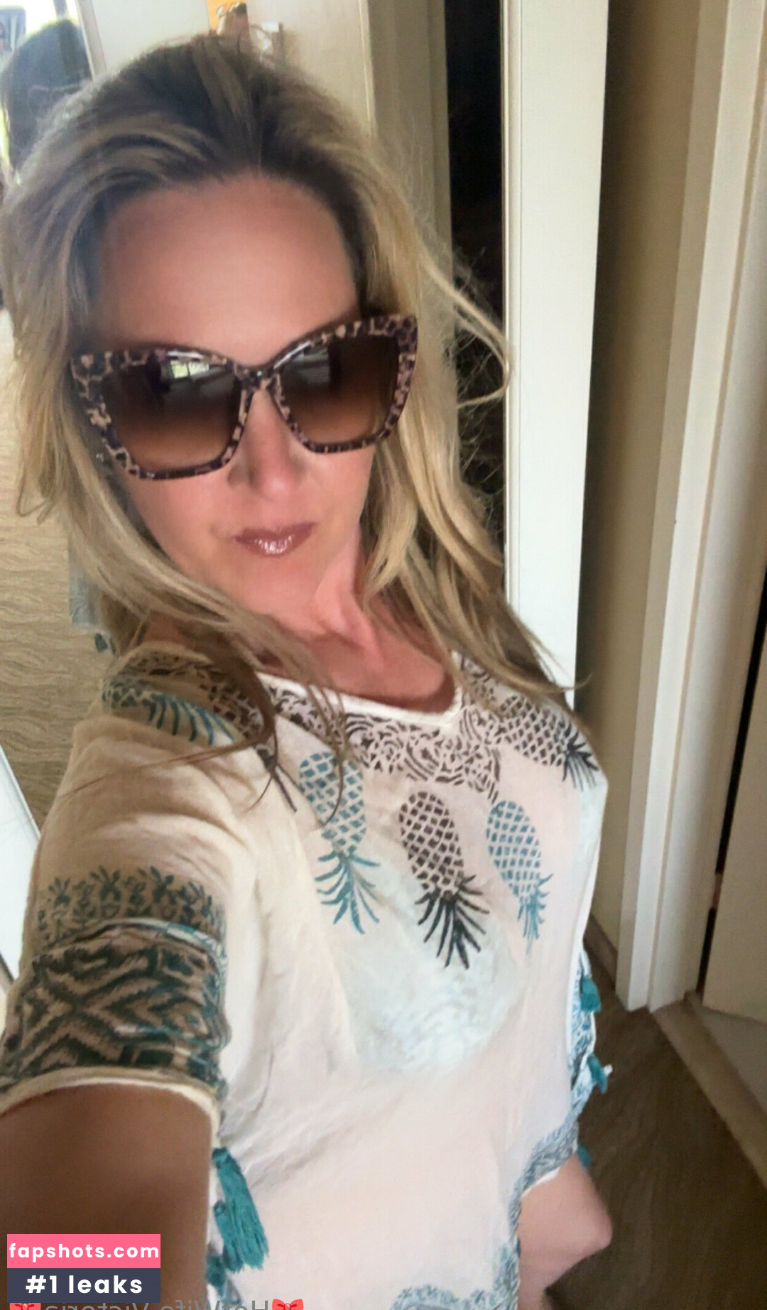 hot_wife_victoria Filtración Desnuda OnlyFans Foto #9 - Fapshots