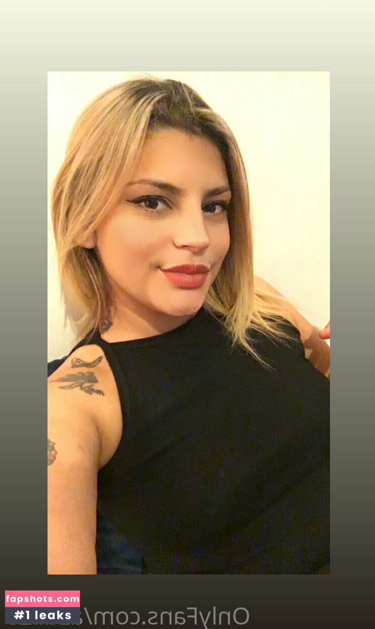 hotblonde24 gallery photo #3