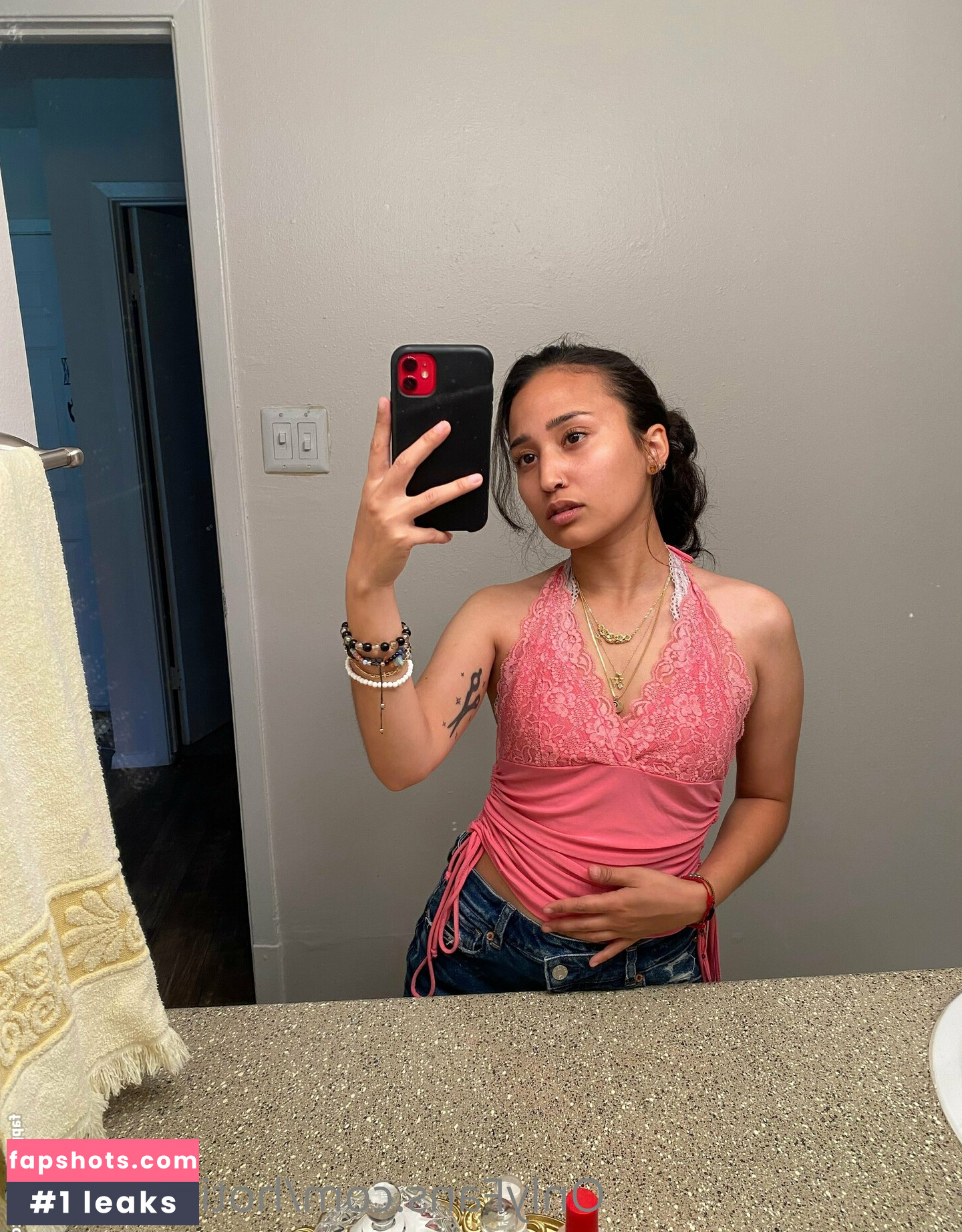 hotinlejungle gallery photo #36