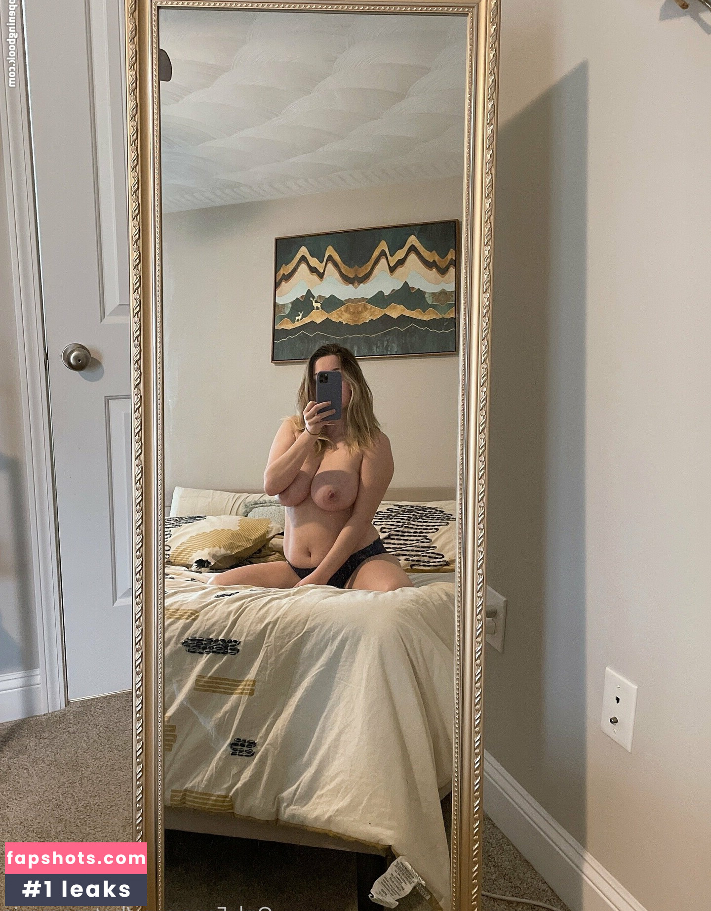 hotmomevie gallery photo #32