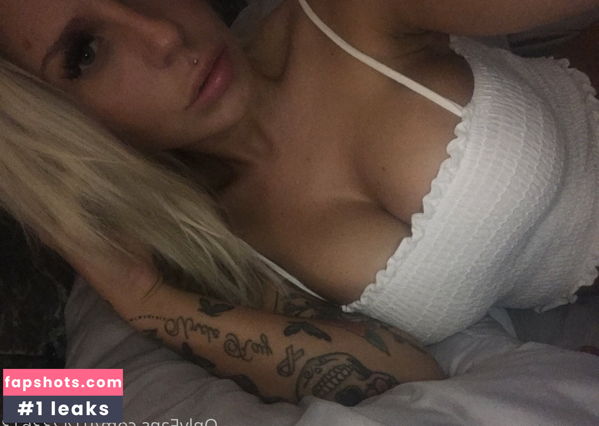 Hotwifey Nude Leaks OnlyFans Photos #33 - LeakJerk