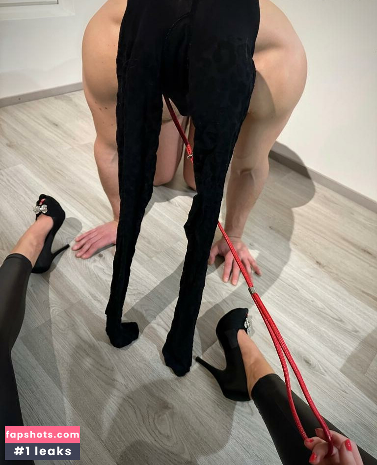 Hotwives XXX Nude Leaks OnlyFans Photos #351 - LeakJerk