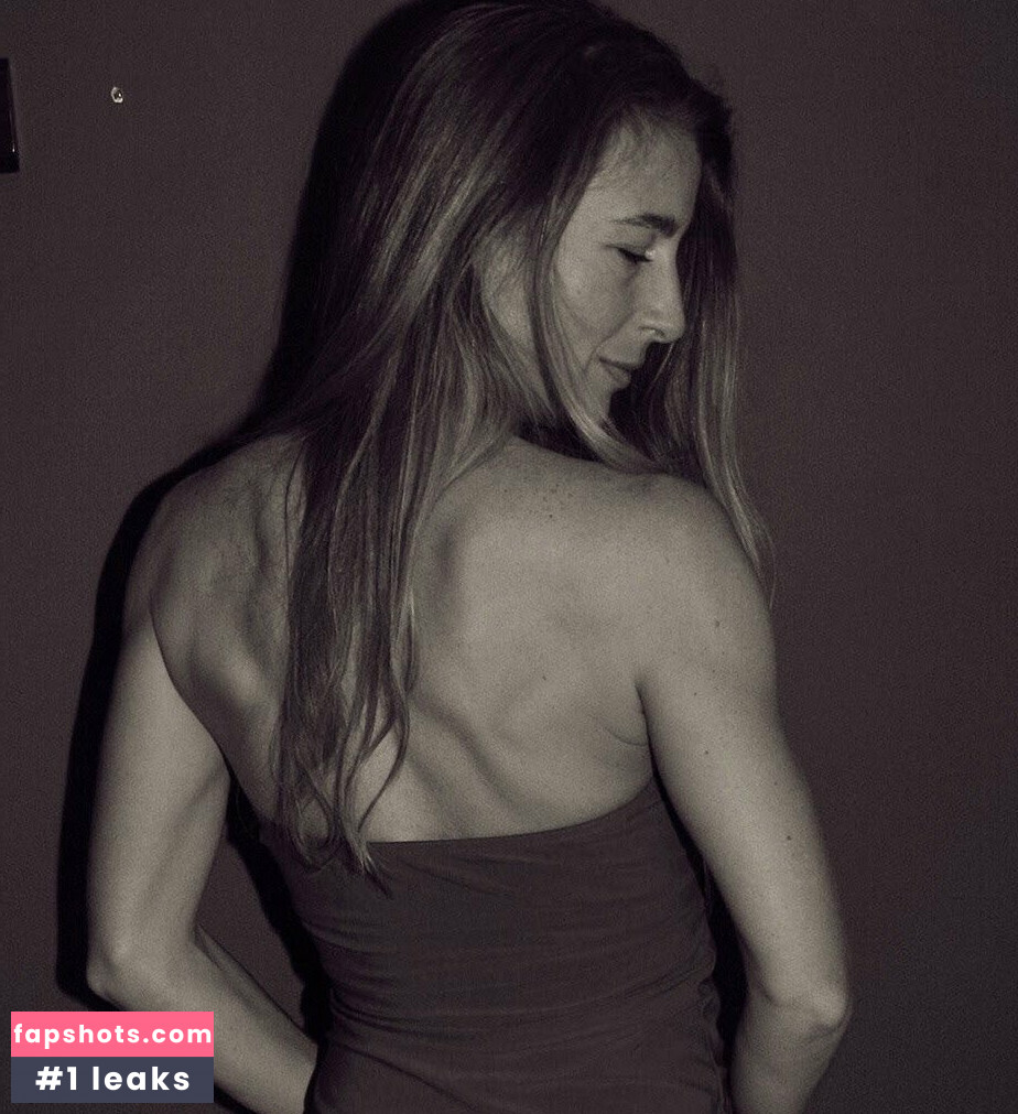 Hotwives XXX Nude Leaks OnlyFans Photos #89 - LeakJerk