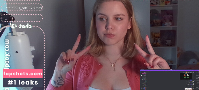 HoxieLoxie gallery photo #20