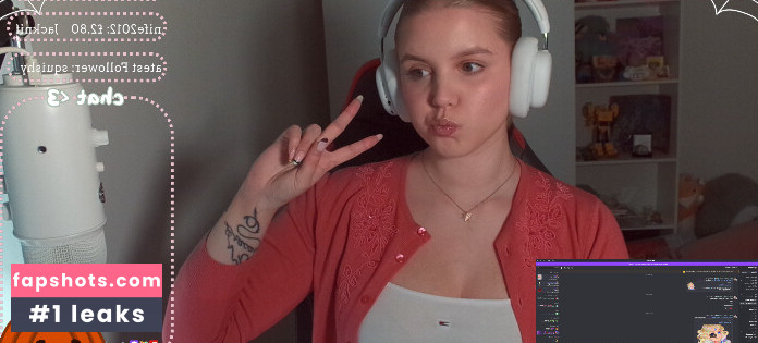 HoxieLoxie gallery photo #29