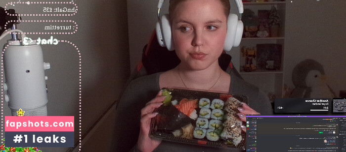 HoxieLoxie gallery photo #4