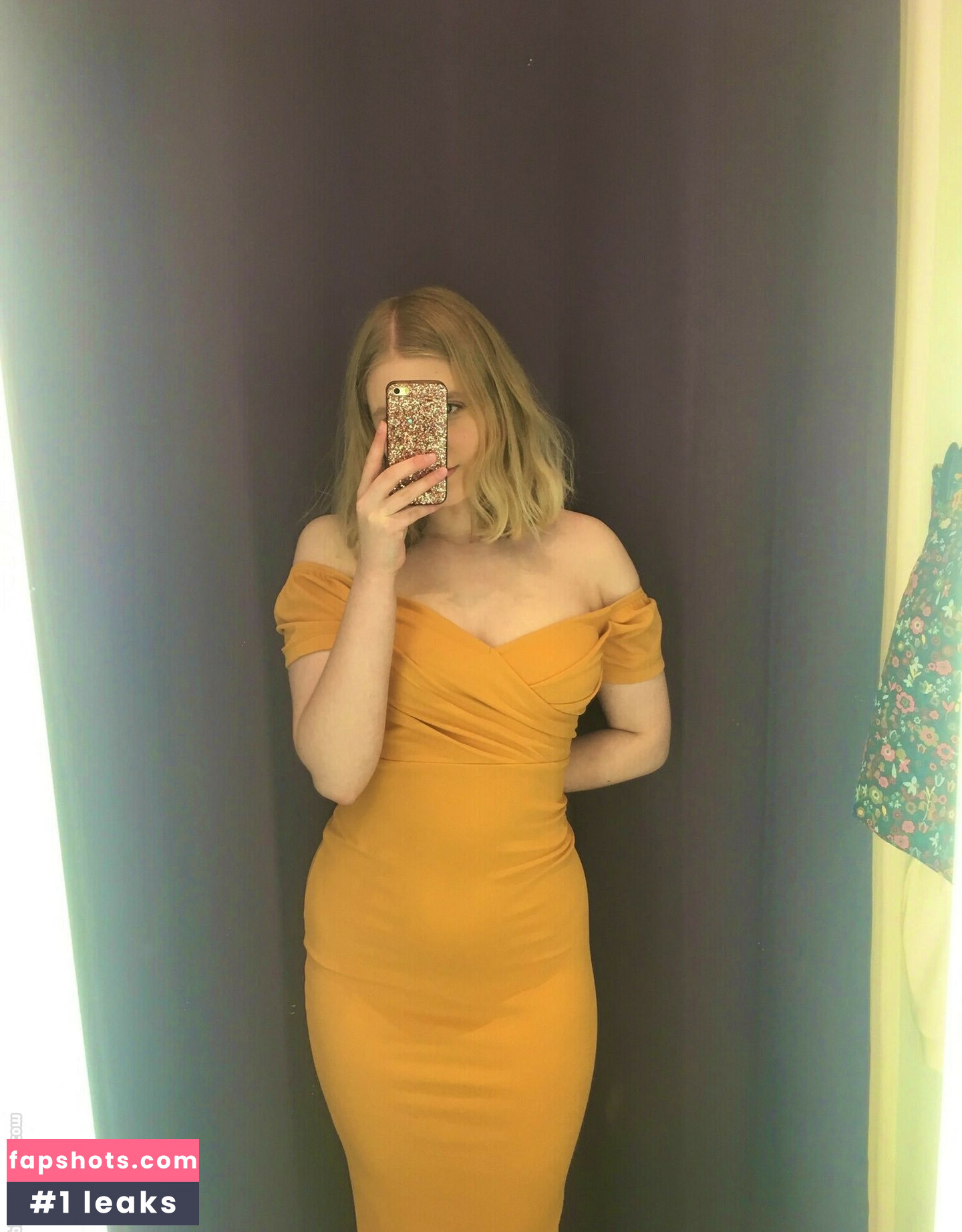 HoxieLoxie gallery photo #77