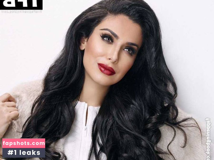 Huda Kattan gallery photo #16