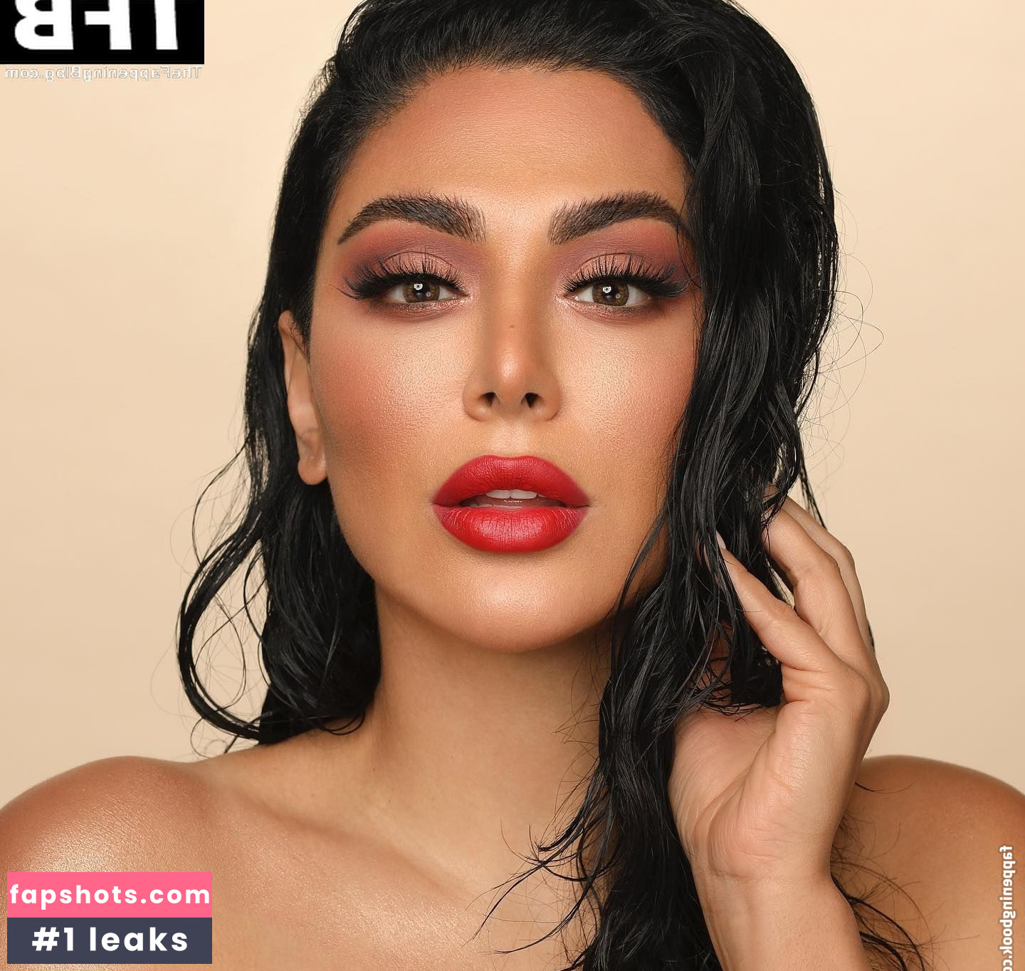 Huda Kattan gallery photo #21
