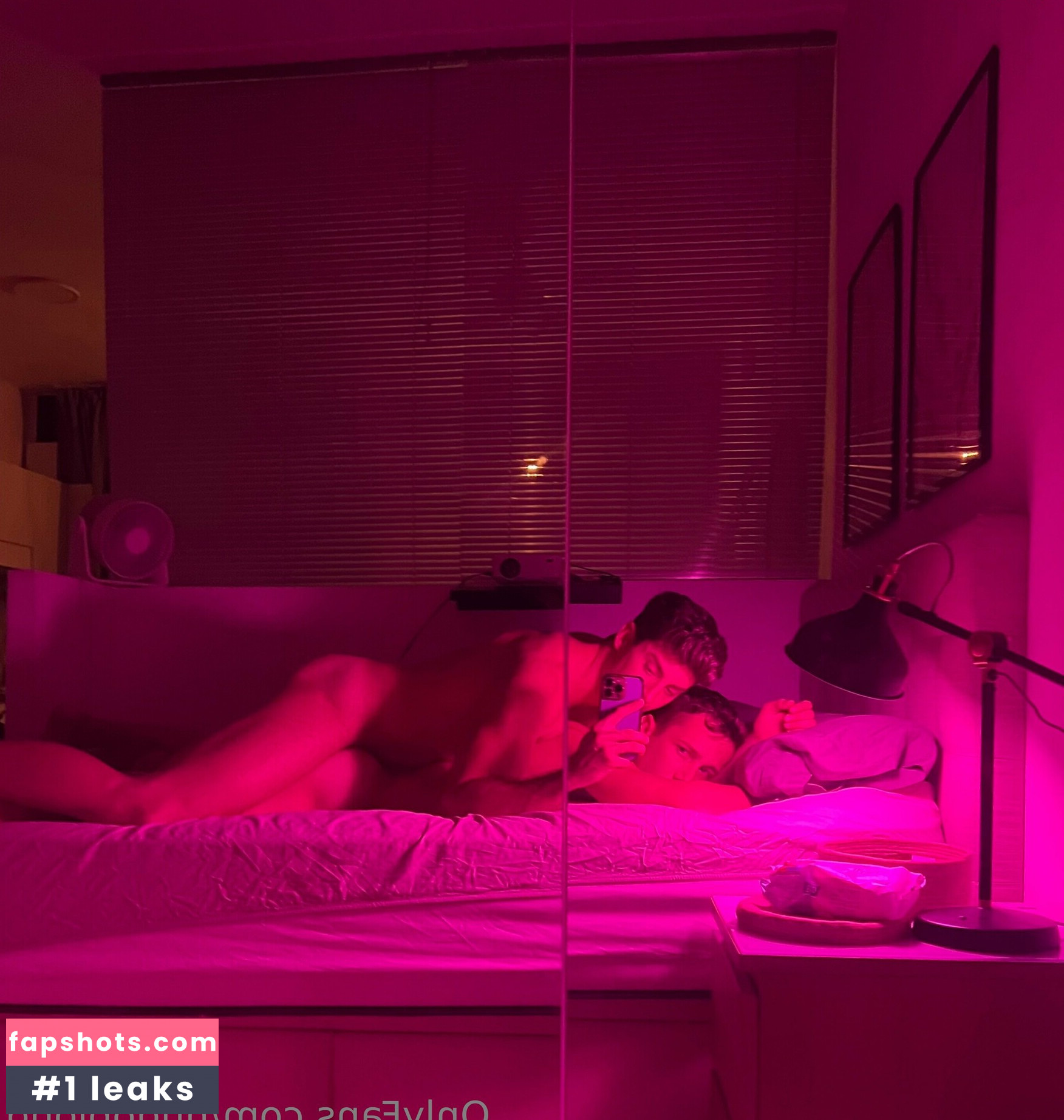 hugoblond Nahé úniky fotek pouze od fanoušků #5 - Fapshots