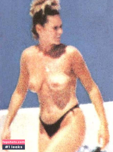 Hulya Avsar Nude Leaks OnlyFans Photos #13 - Fapshots