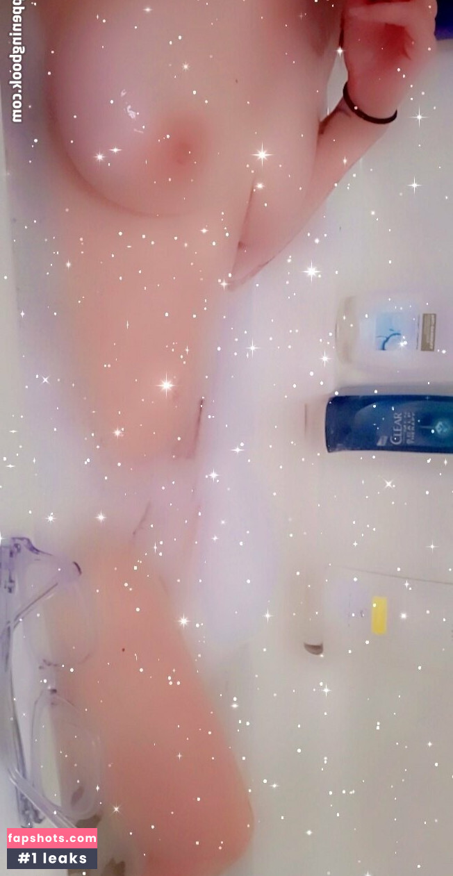 humpday_addams gallery photo #10