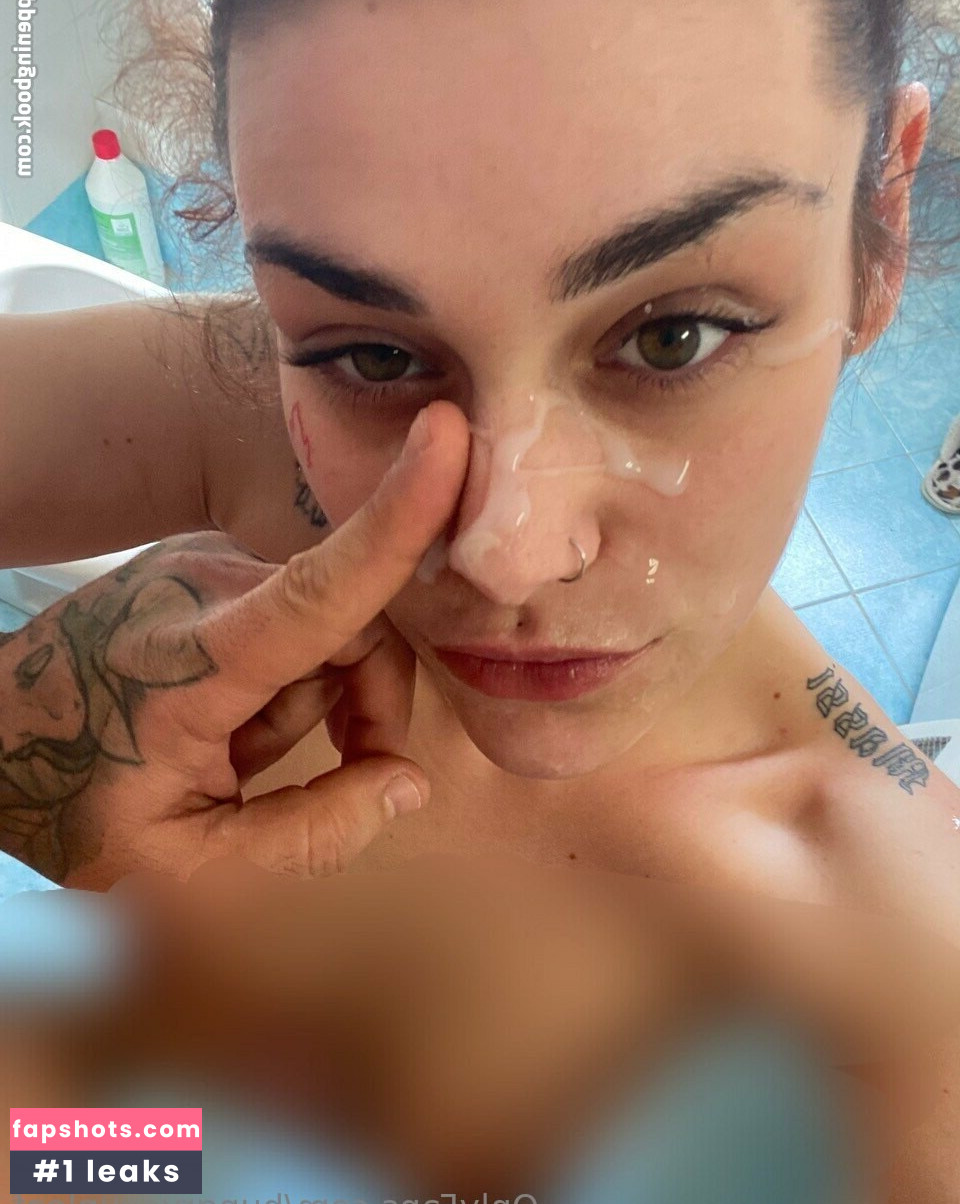 hungrycoupleof nude babe gallery