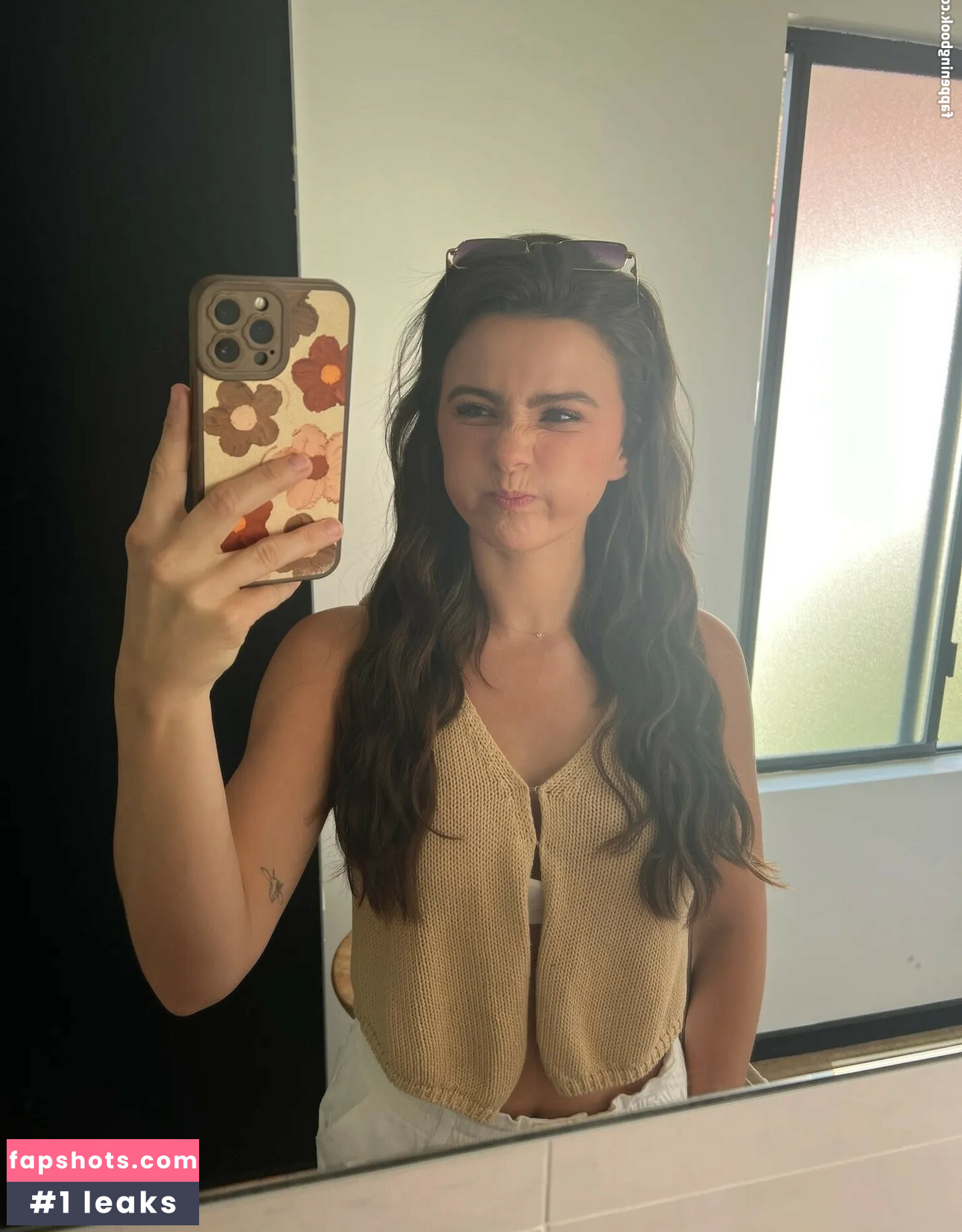 Hunter Deno gallery photo #27