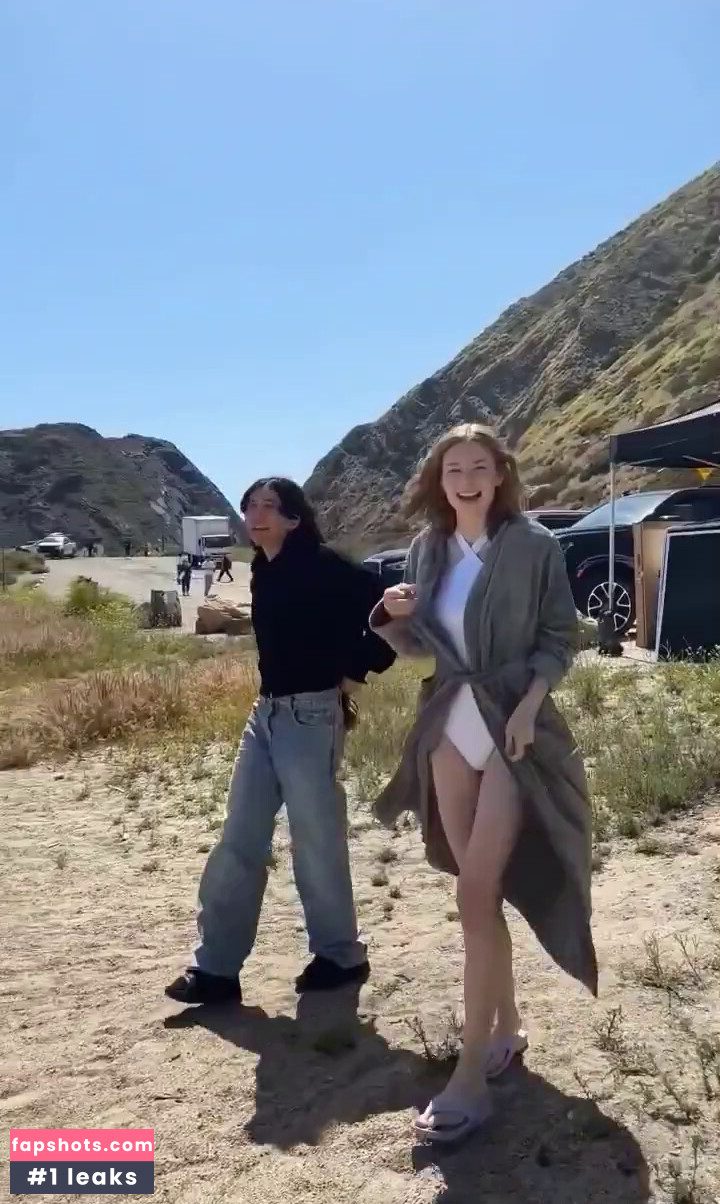 Hunter Schafer Nude Leaks OnlyFans Photos #109 - LeakJerk