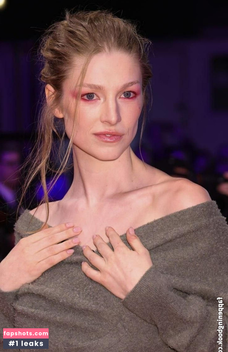 Hunter Schafer Nude Leaks OnlyFans Photos #125 - LeakJerk