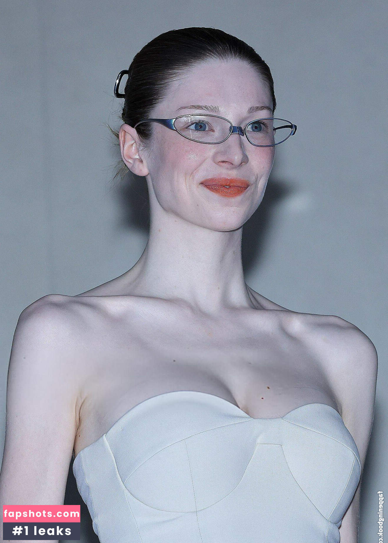 Hunter Schafer Nude Leaks OnlyFans Photos #19 - LeakJerk