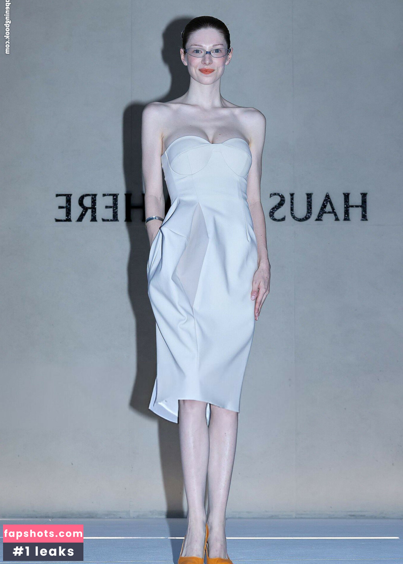 Hunter Schafer Nude Leaks OnlyFans Photos #27 - LeakJerk