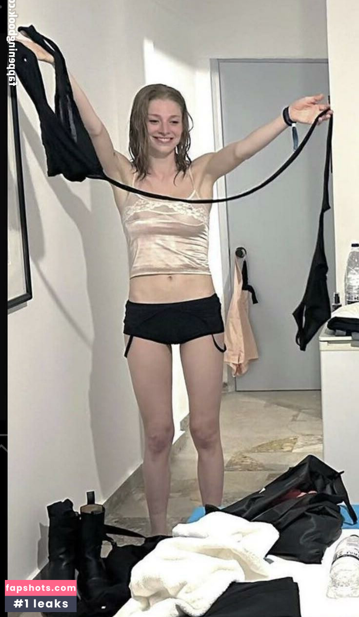 Hunter Schafer Nude Leaks OnlyFans Photos #44 - LeakJerk