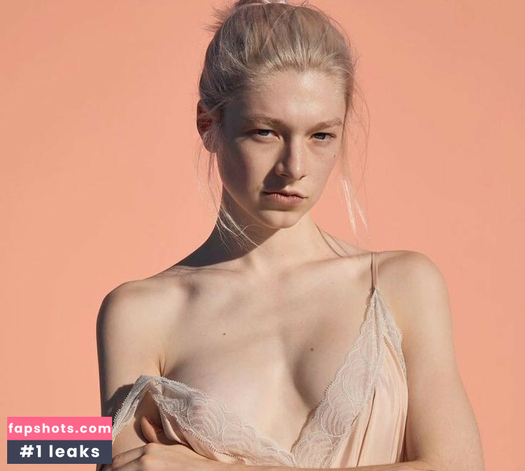 Hunter Schafer Nude Leaks OnlyFans Photos #82 - LeakJerk