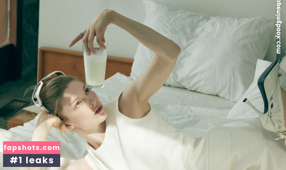 Hunter Schafer Nude Leaks OnlyFans Photos #96 - LeakJerk