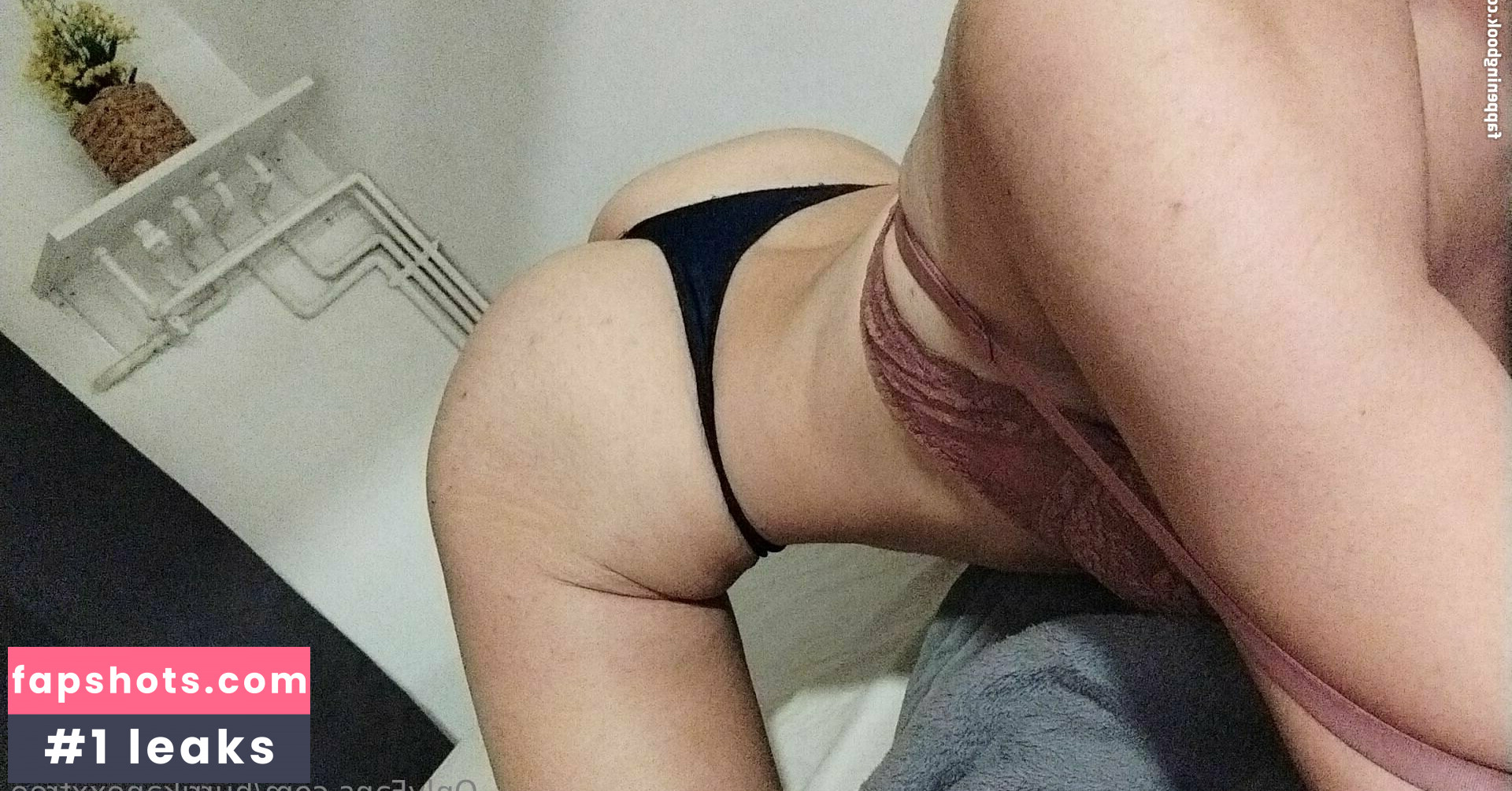 hurrikanexxfree Nude Leaks OnlyFans Photos #3 - LeakJerk