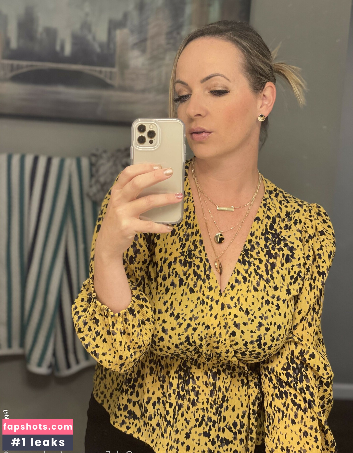 Hxllywxxdz gallery photo #16