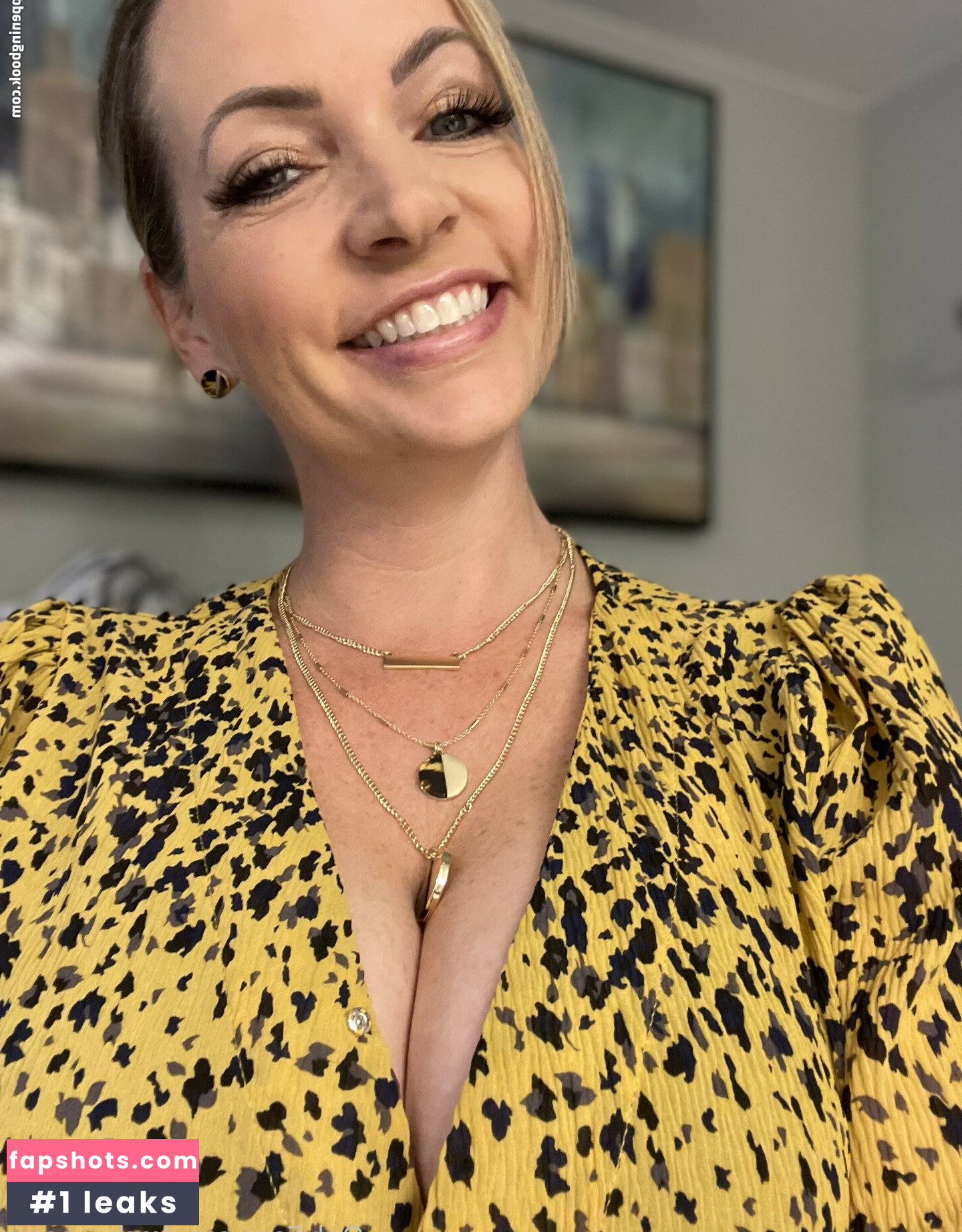 Hxllywxxdz gallery photo #21