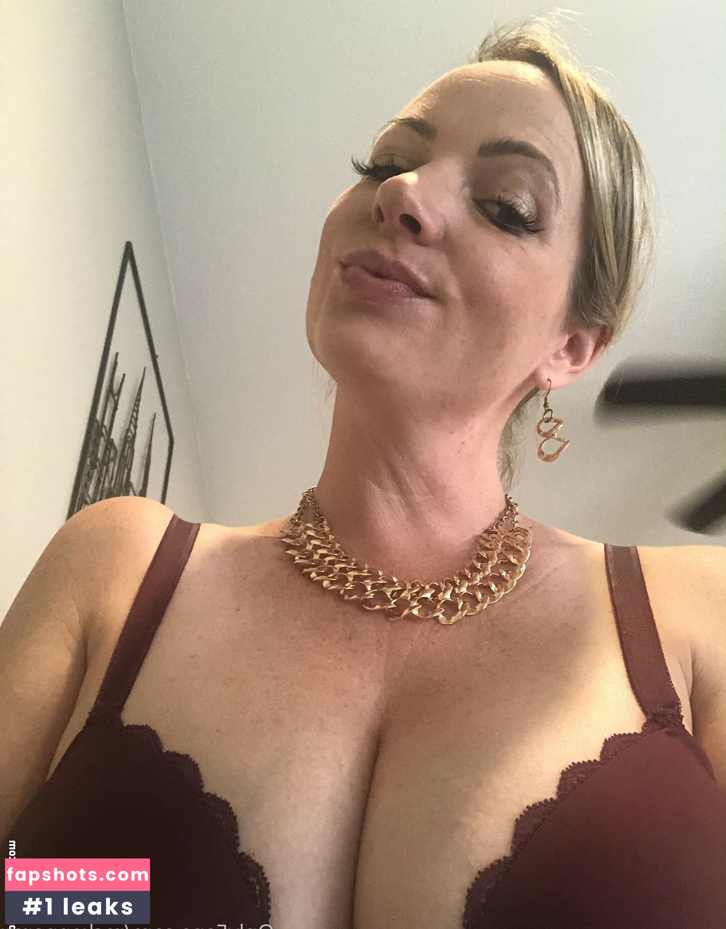 Hxllywxxdz gallery photo #22