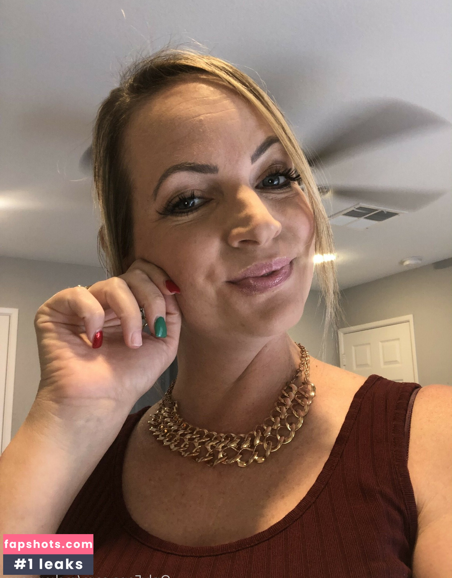 Hxllywxxdz gallery photo #9