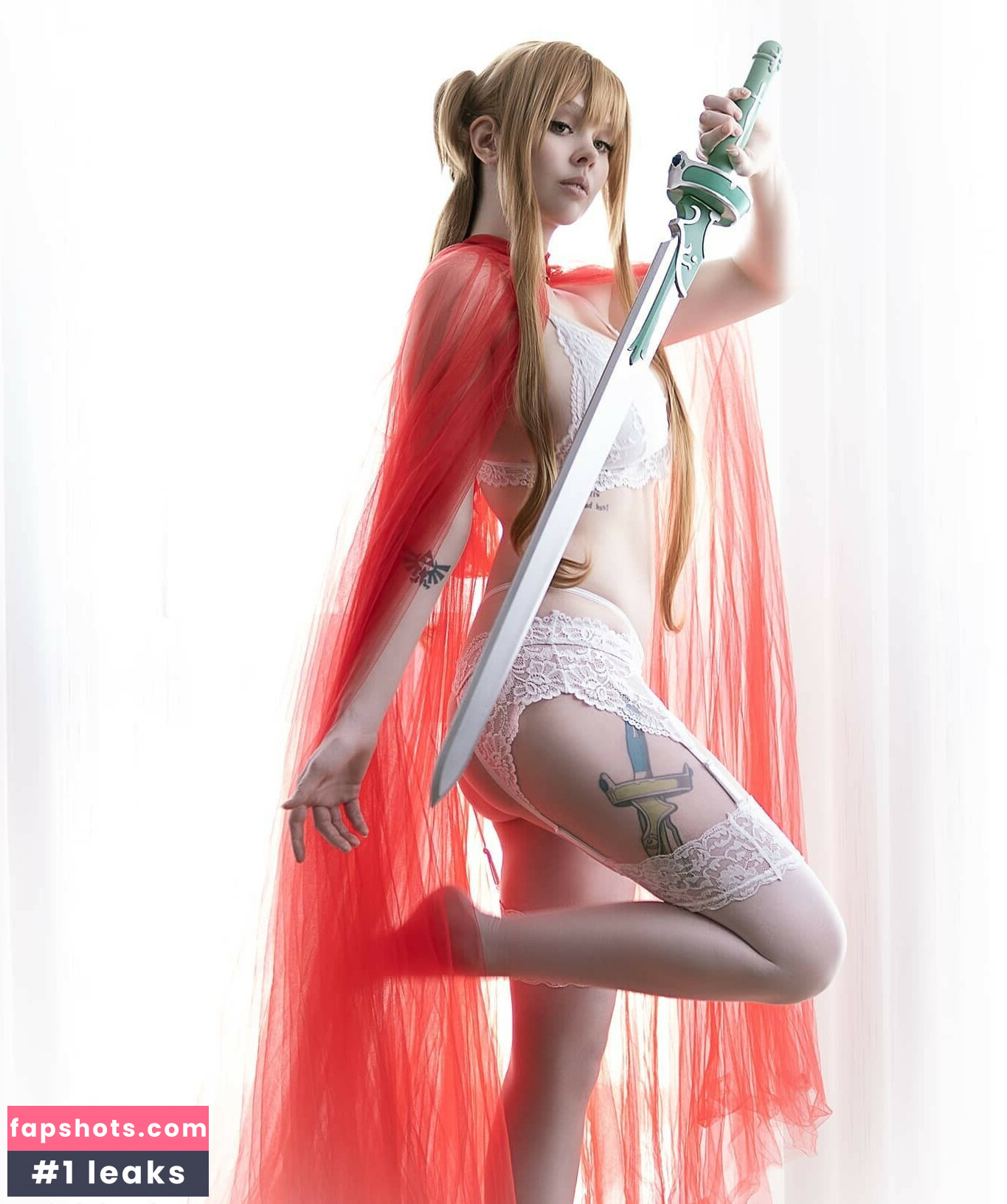 Hylishia gallery photo #30