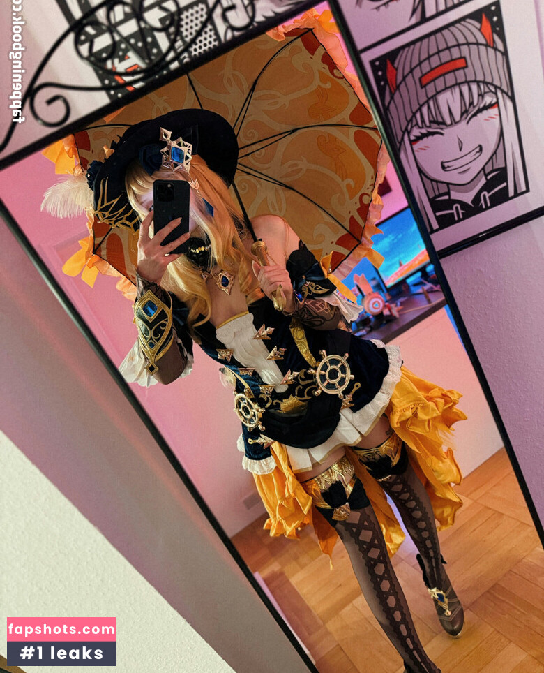 Hylishia gallery photo #4