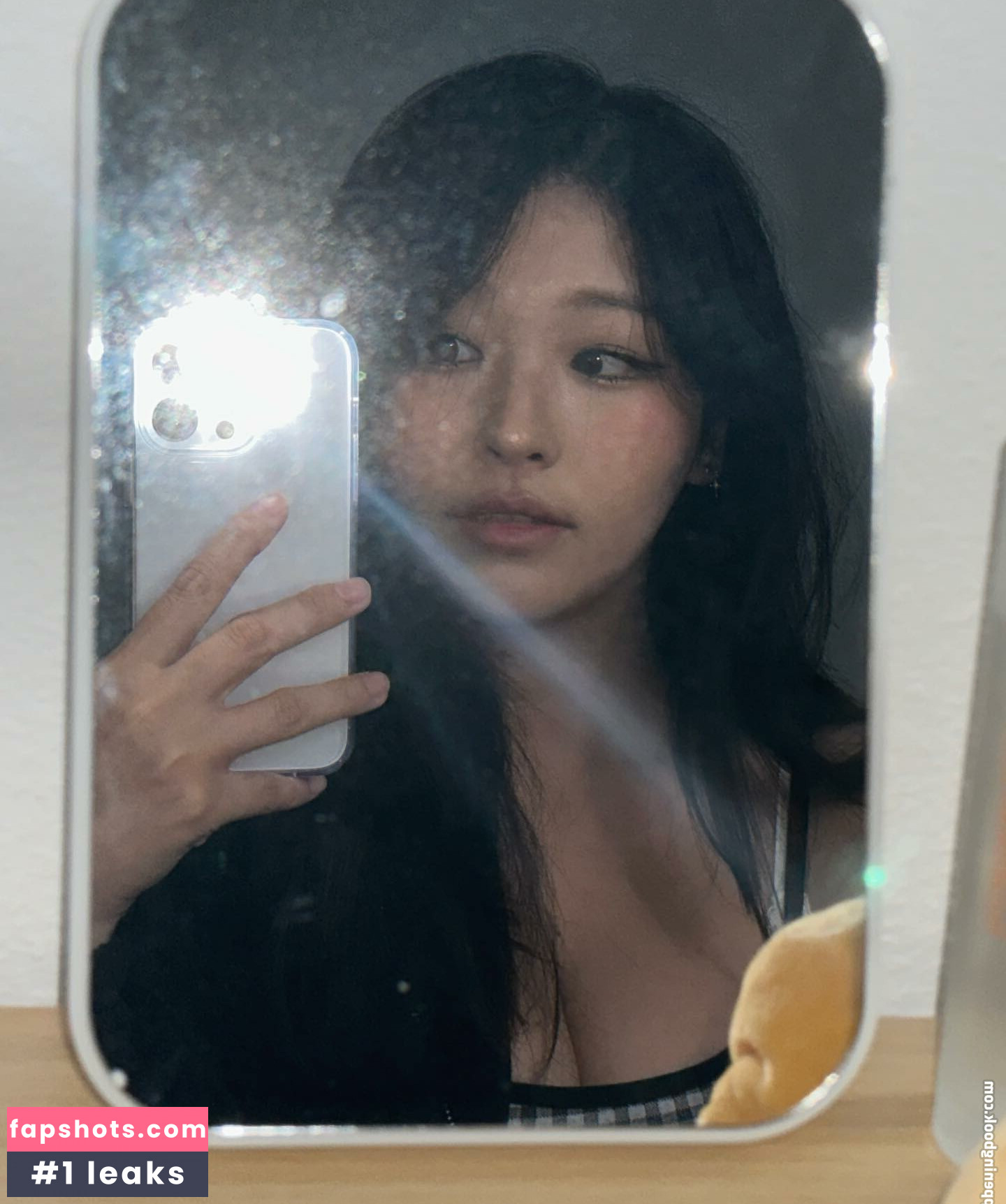 Hyoon gallery photo #29