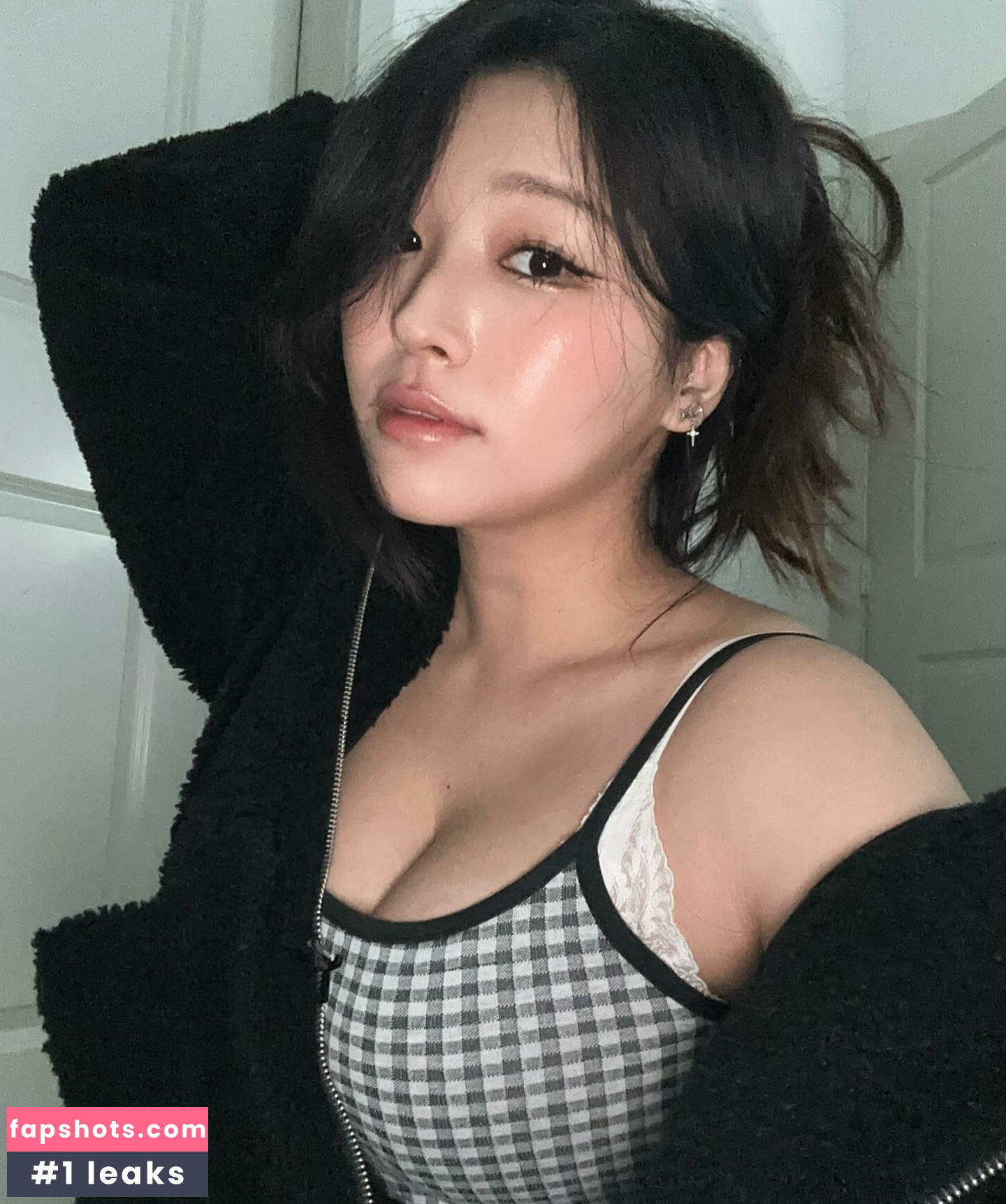 Hyoon gallery photo #30