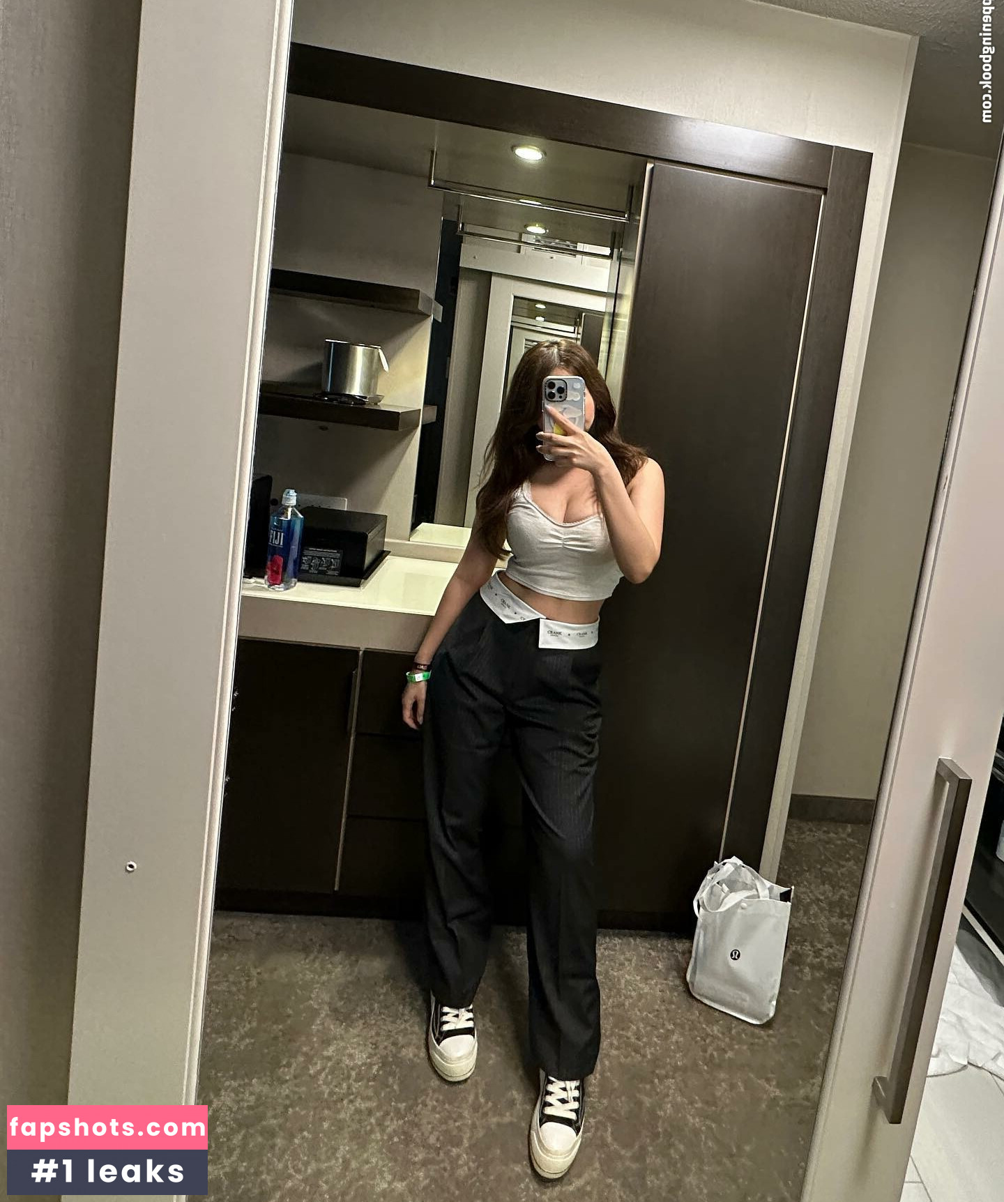 Hyoon gallery photo #54