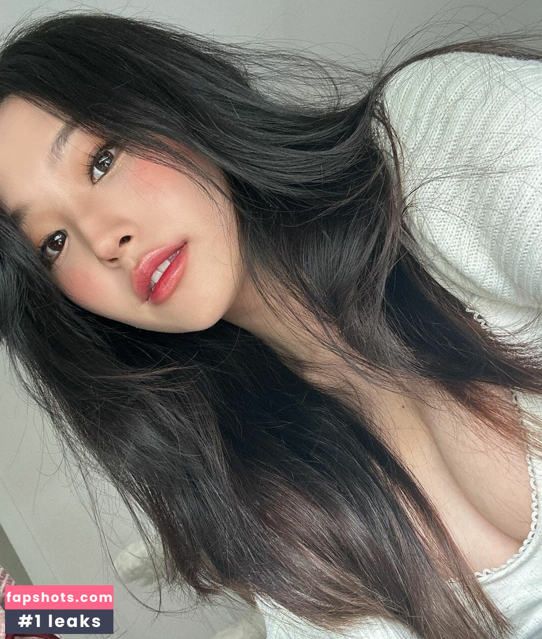 Hyoon gallery photo #74