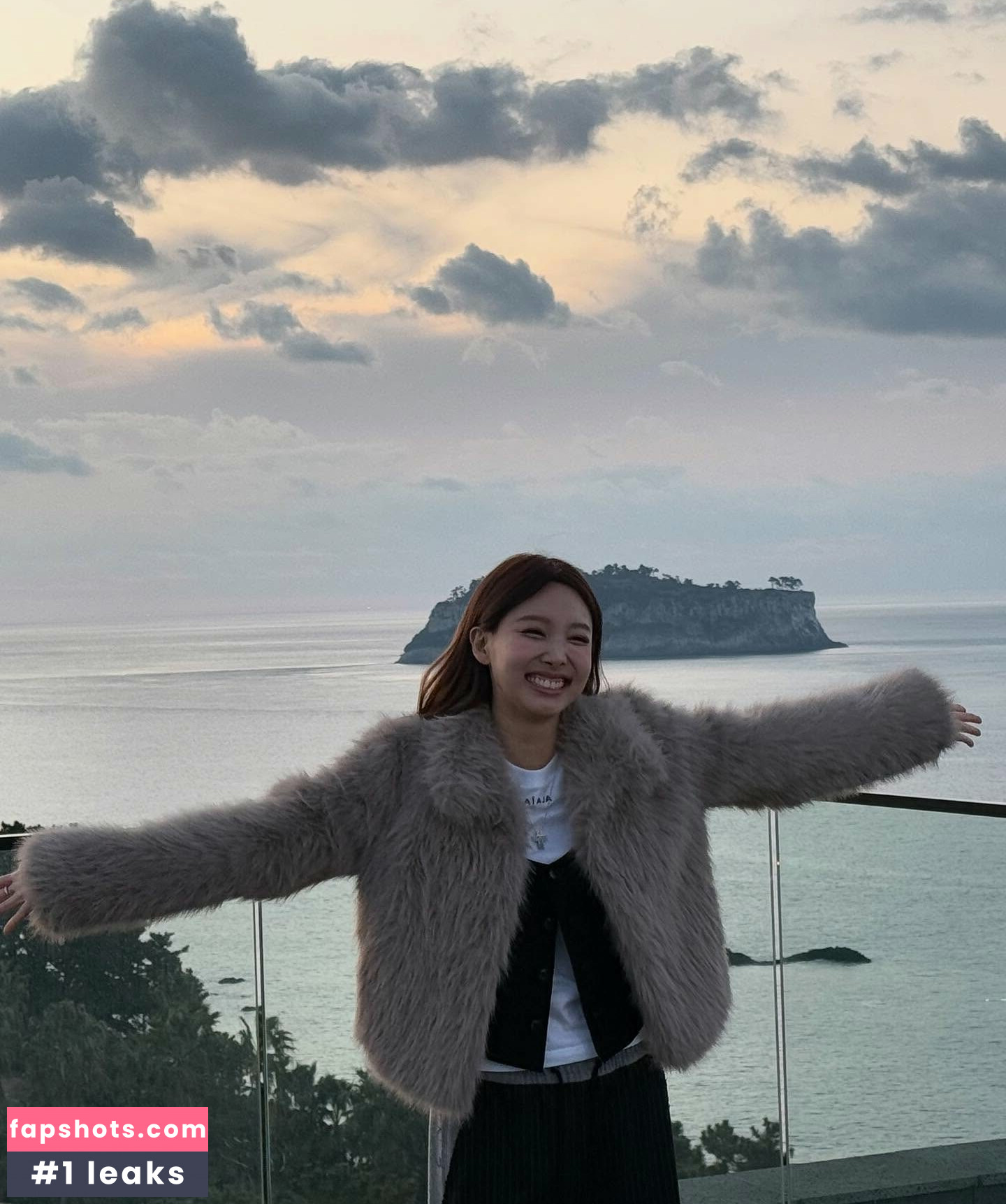 I’m Nayeon gallery photo #36