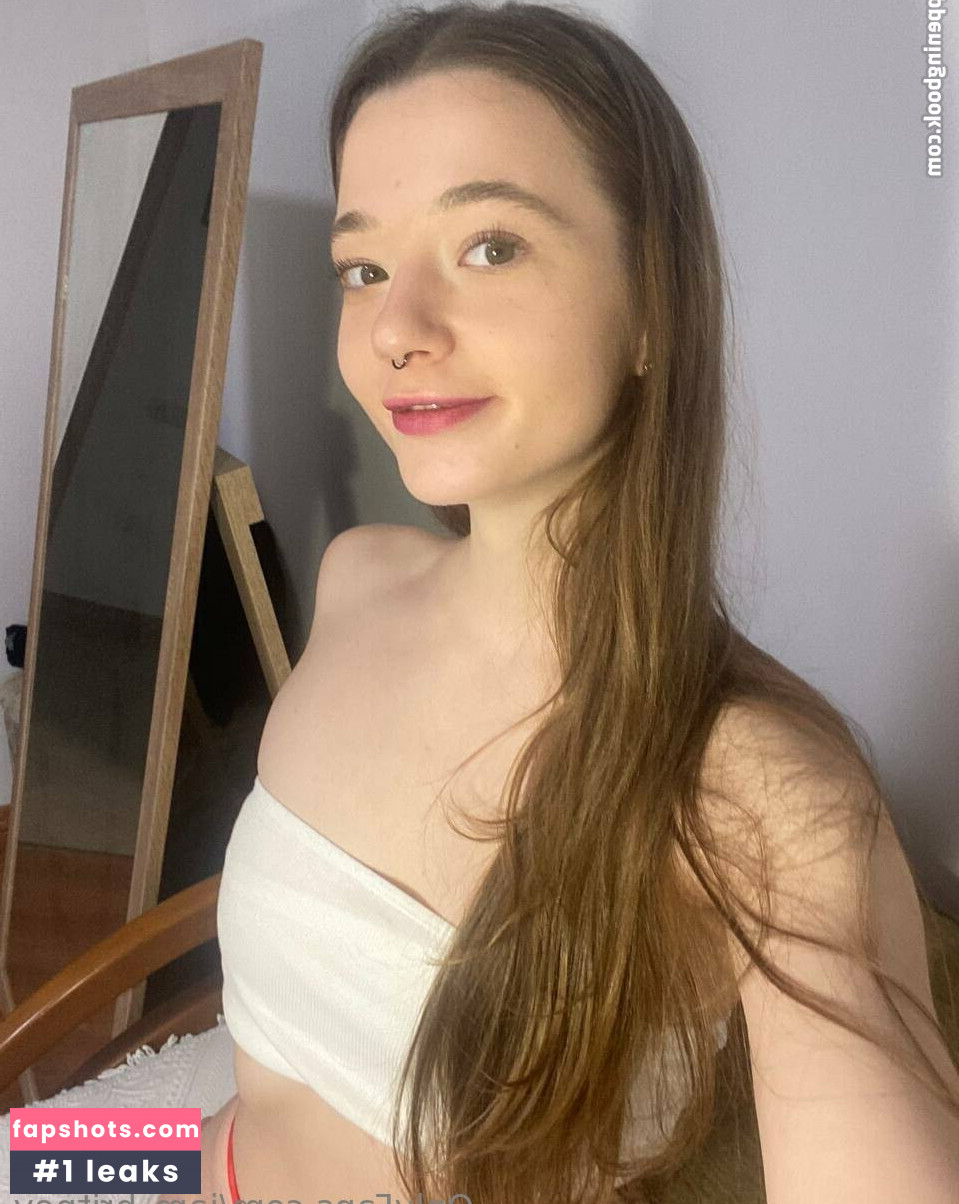 iam_britney gallery photo #4