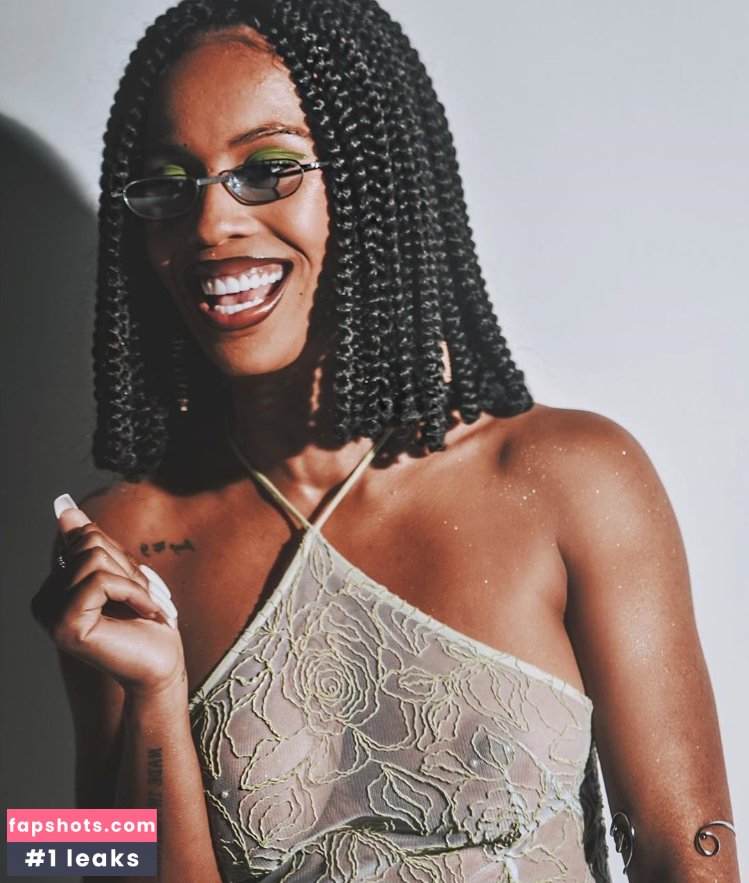 IAMDDB gallery photo #56